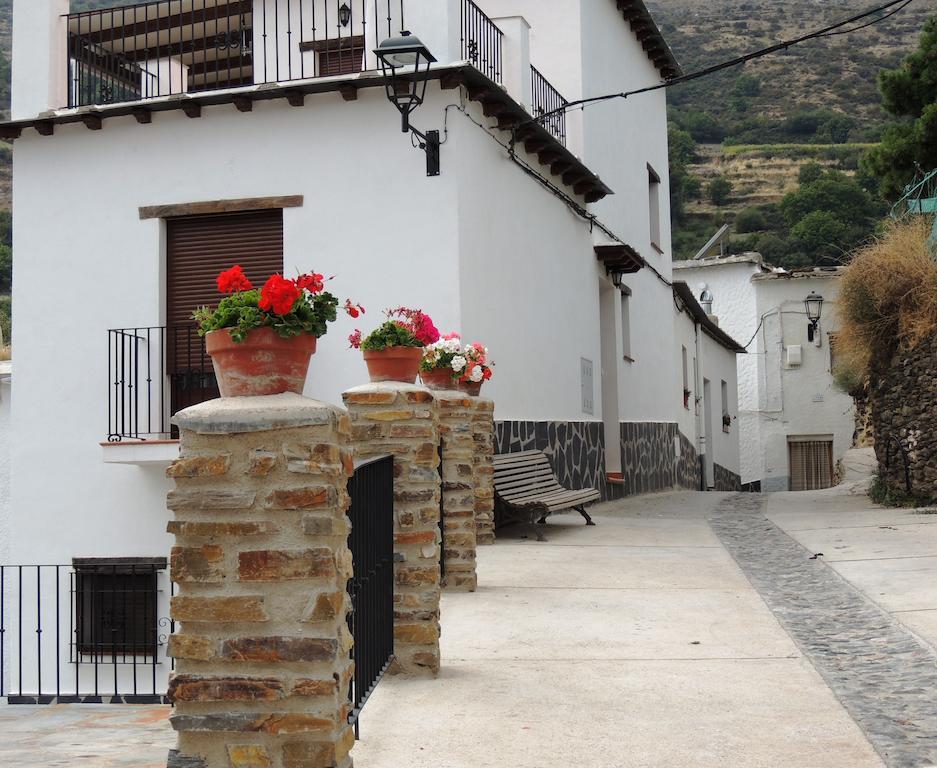 Villa Casa-Huerto La Juana Trevélez Exterior foto
